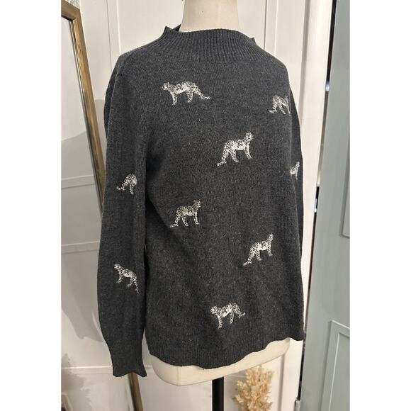 Chico’s Cashmere Blend Embroidered Cheetah Sweater Size 0 Small Gray Crew Neck - Picture 3 of 11